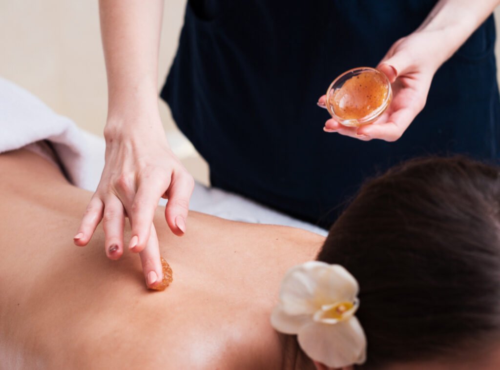 Health Benefits of Oil Massage